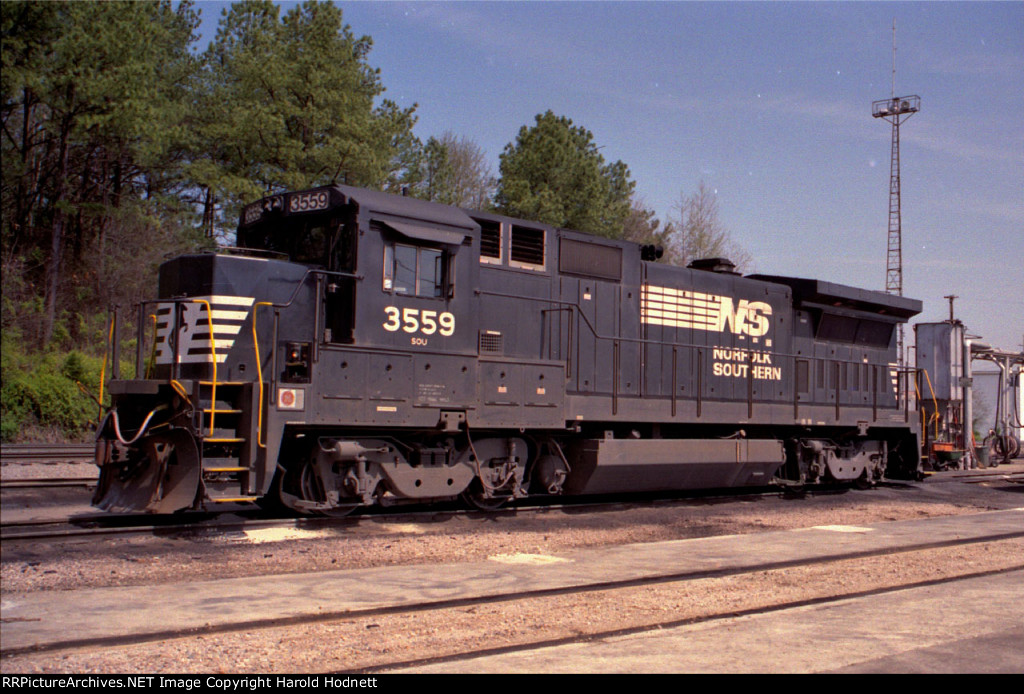 NS 3559